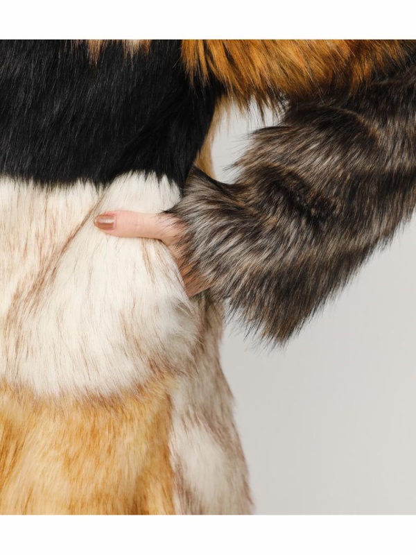 Panel Mix Faux Fur Coat アウターその他 Sly スライ Shibuya109 Panel Mix Faux Fur Coat アウターその他 Sly スライ Shibuya109